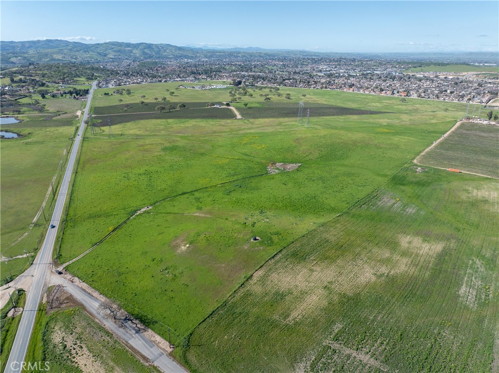0 Creston Rd, Paso Robles, CA 93446