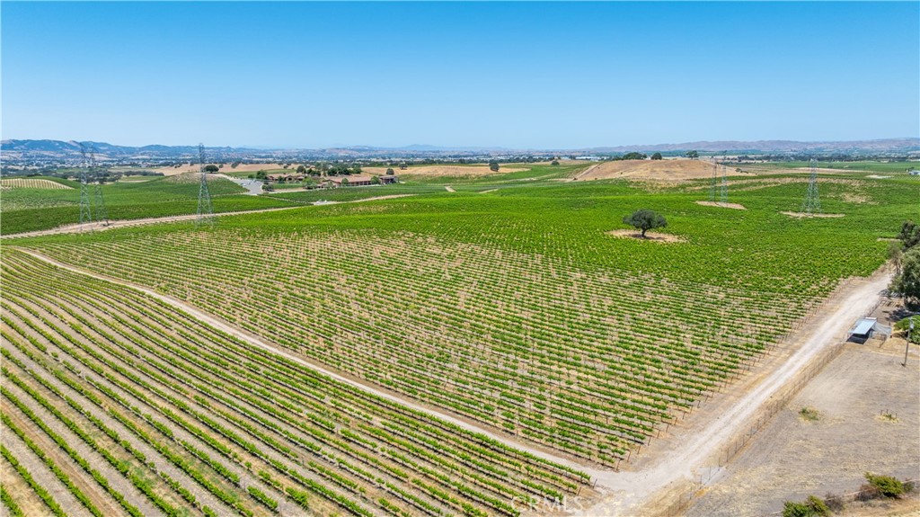 4950 Union Rd, Paso Robles, CA 93446