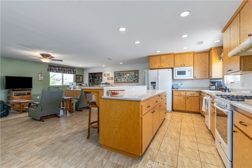 4950 Union Rd, Paso Robles, CA 93446