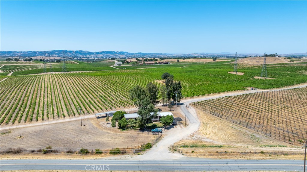 4950 Union Rd, Paso Robles, CA 93446