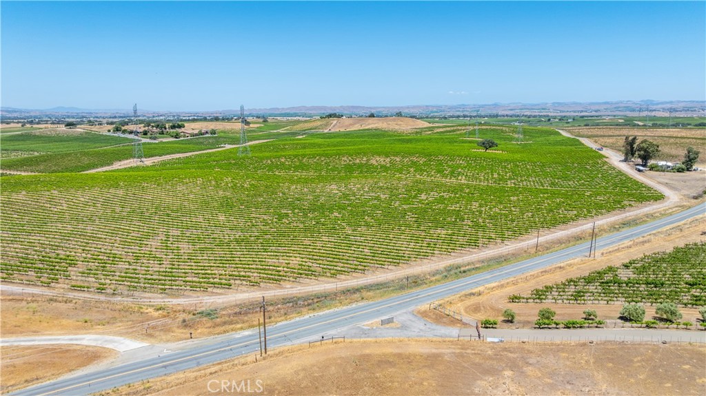 4950 Union Rd, Paso Robles, CA 93446