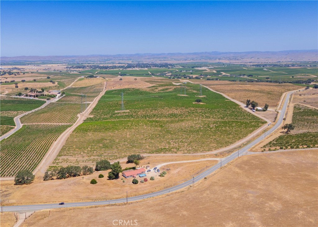 4950 Union Rd, Paso Robles, CA 93446