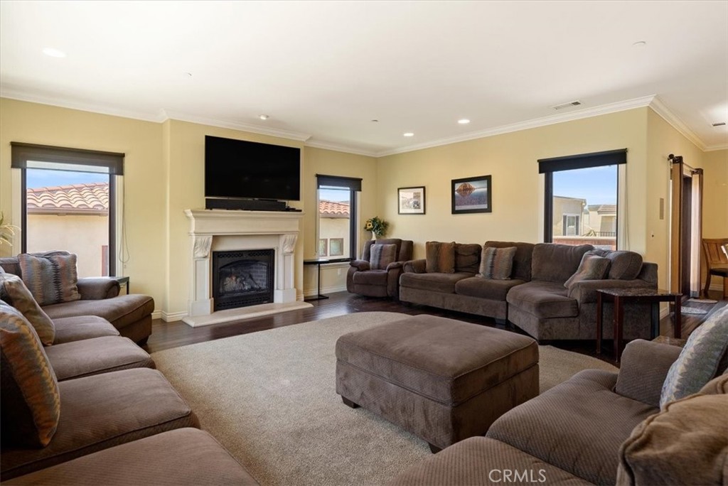 245 Driftwood St, Morro Bay, CA 93442