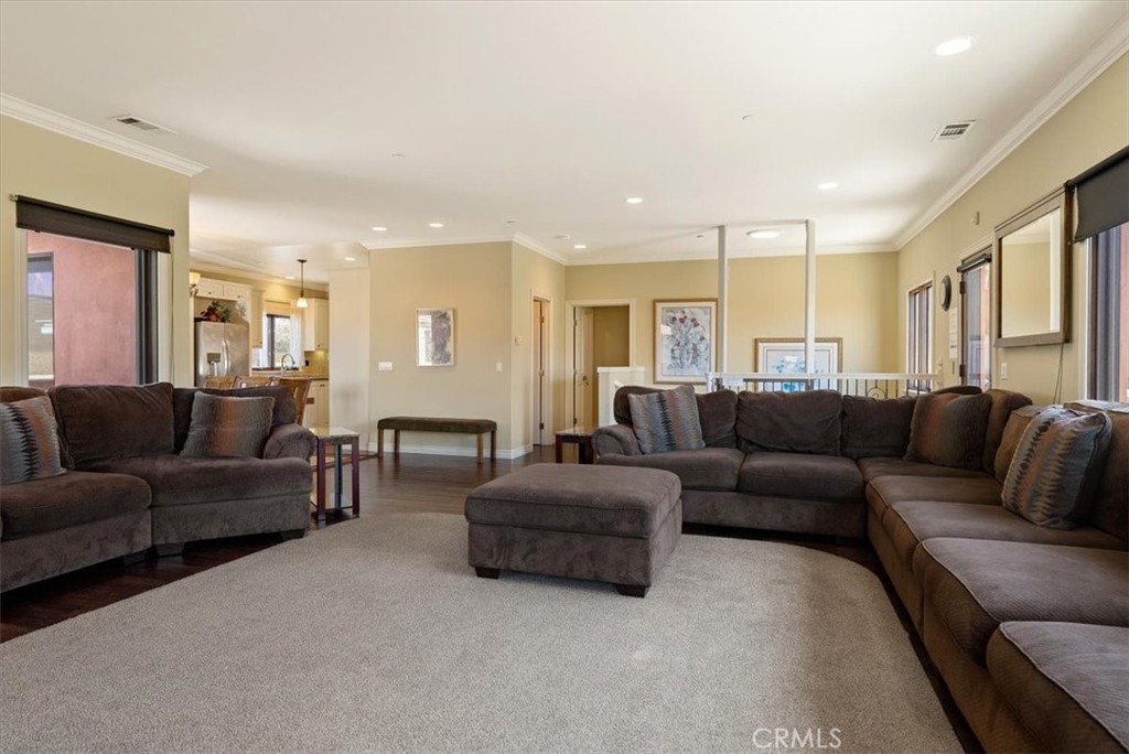 245 Driftwood St, Morro Bay, CA 93442