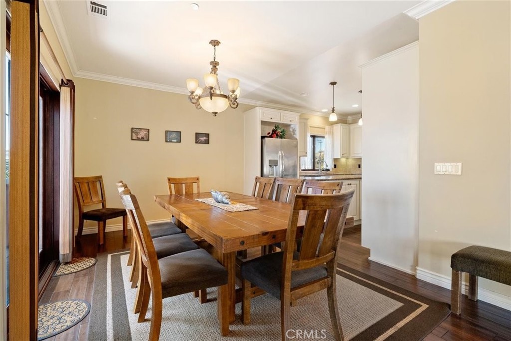 245 Driftwood St, Morro Bay, CA 93442