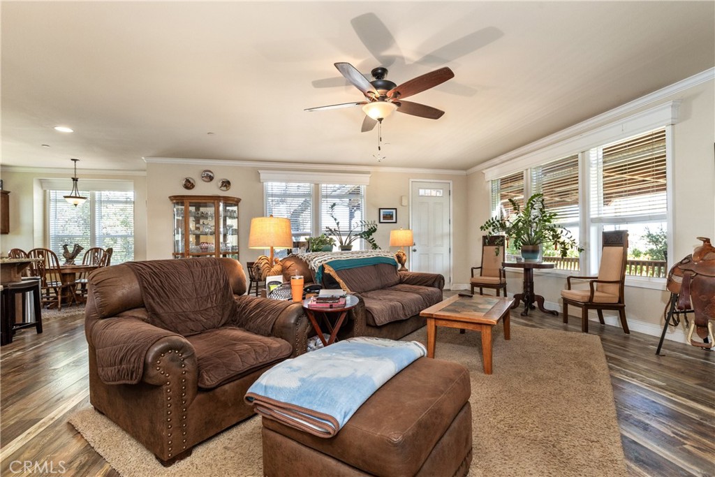 2023 Twelve Oaks Dr, Paso Robles, CA 93446