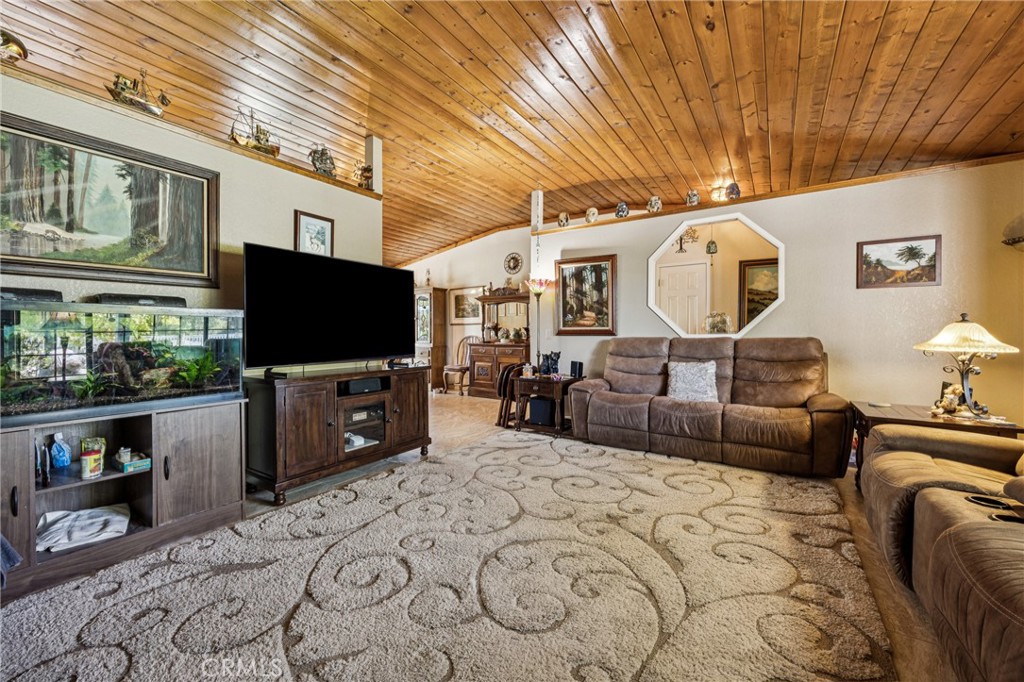 7050 Shale Rock Rd, Paso Robles, CA 93446