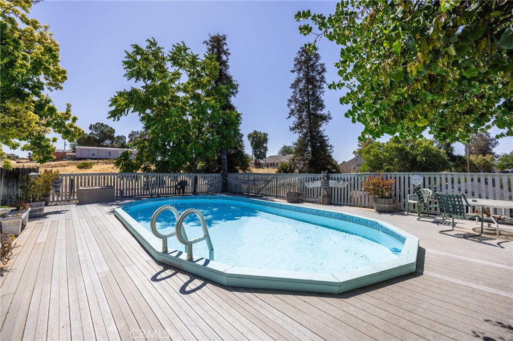 7050 Shale Rock Rd, Paso Robles, CA 93446