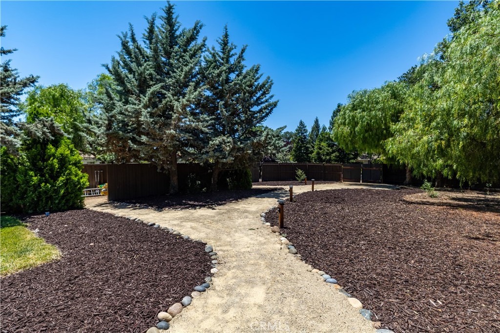 2191 Lake Ysabel Rd, Templeton, CA 93465