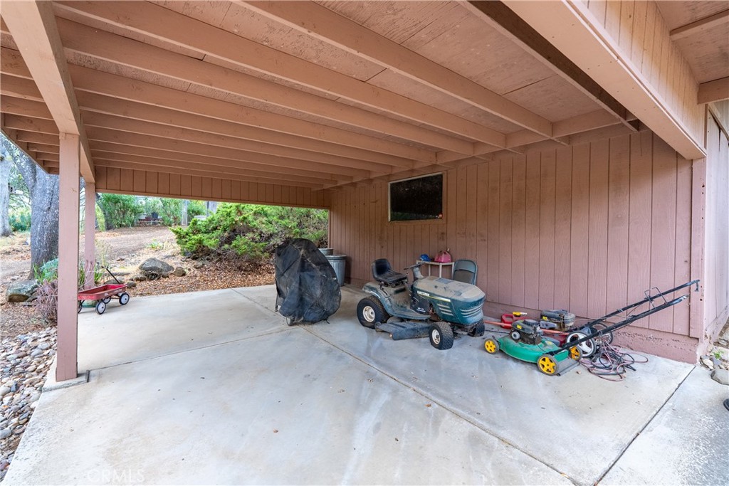 8565 Casanova Rd, Atascadero, CA 93422