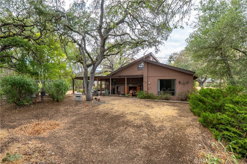 8565 Casanova Rd, Atascadero, CA 93422