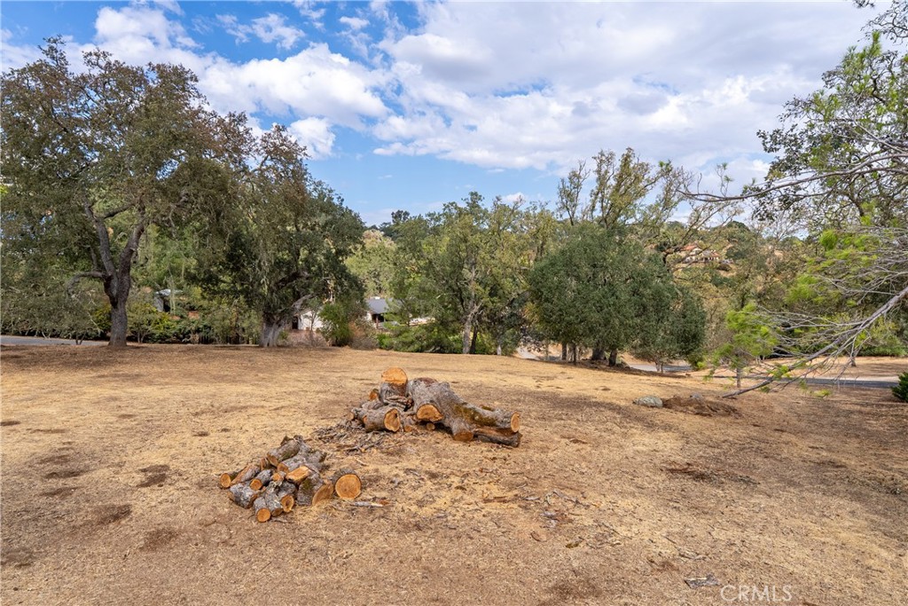 8565 Casanova Rd, Atascadero, CA 93422