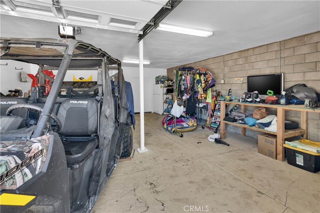 11011 S Shore Dr, Paso Robles, CA 93446