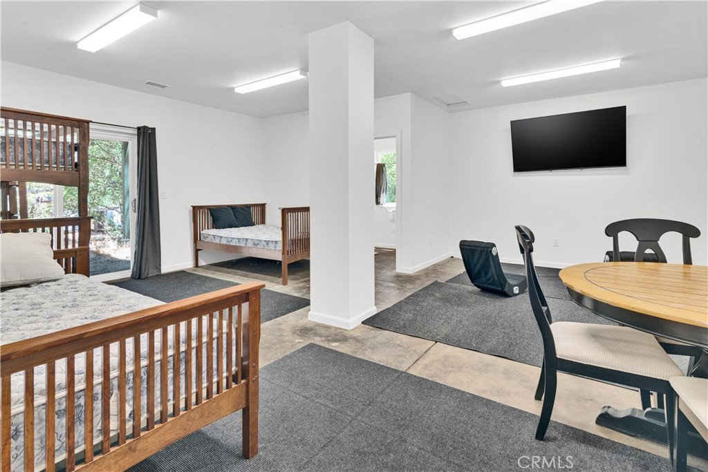 11011 S Shore Dr, Paso Robles, CA 93446