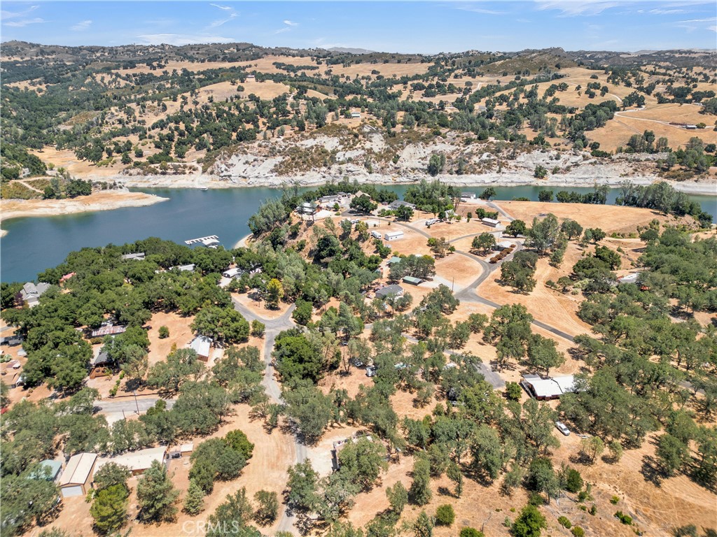 11011 S Shore Dr, Paso Robles, CA 93446