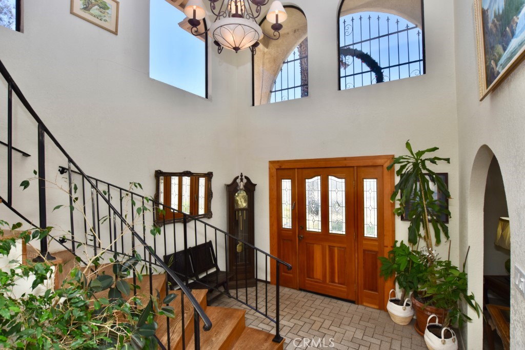 1924 Surrey Way, Paso Robles, CA 93446