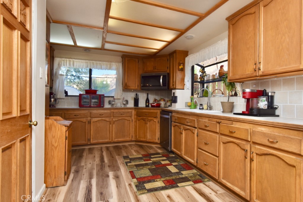 1924 Surrey Way, Paso Robles, CA 93446