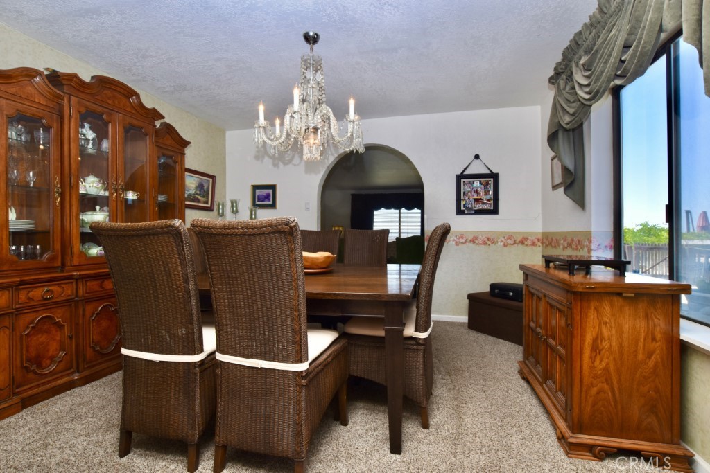 1924 Surrey Way, Paso Robles, CA 93446