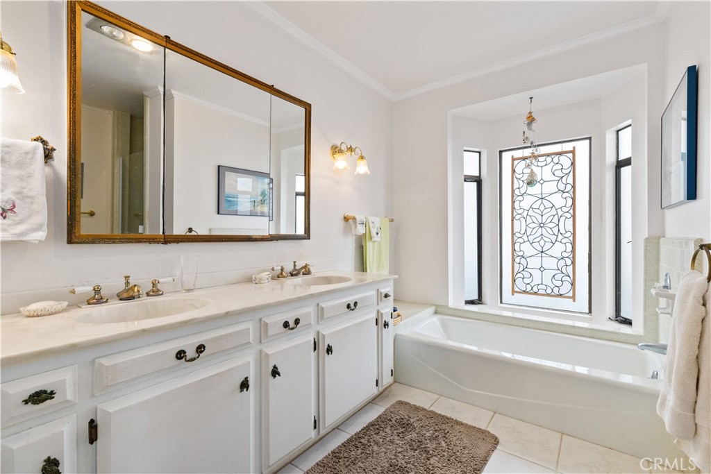 750 Luisita St, Morro Bay, CA 93442