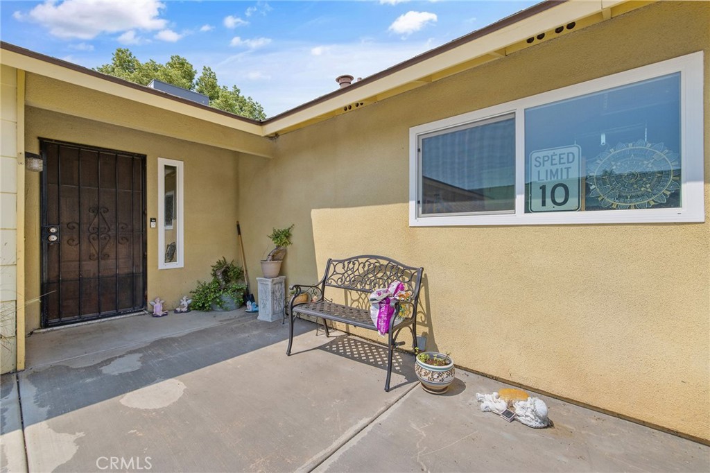 1911 W Vine St, Visalia, CA 93277