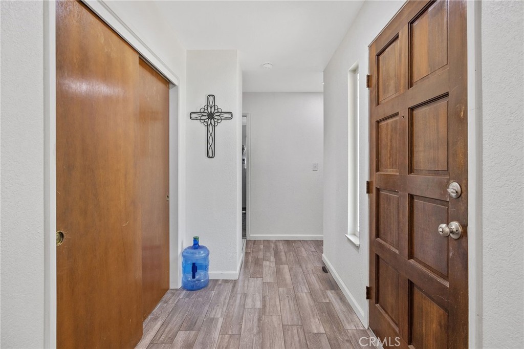 1911 W Vine St, Visalia, CA 93277