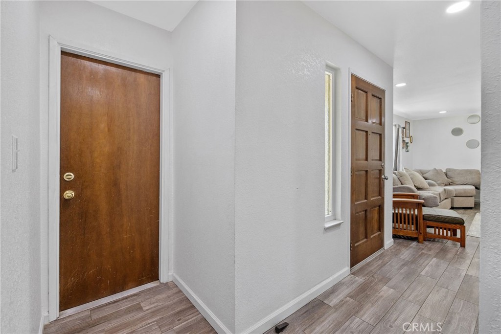 1911 W Vine St, Visalia, CA 93277