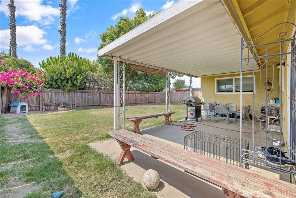 1911 W Vine St, Visalia, CA 93277