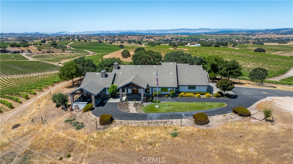 4995 Mill Road, Paso Robles, CA 93446