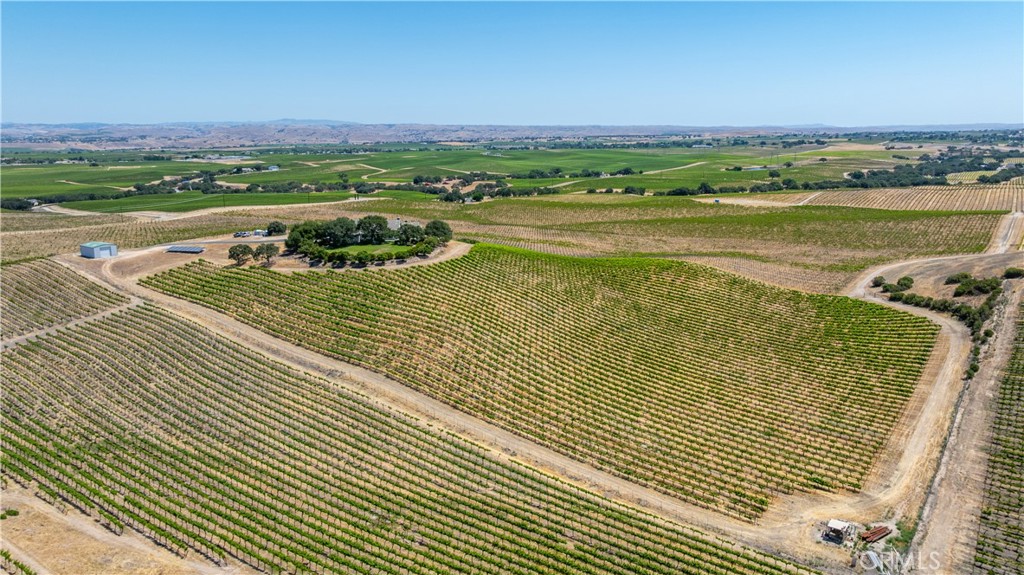 4995 Mill Road, Paso Robles, CA 93446