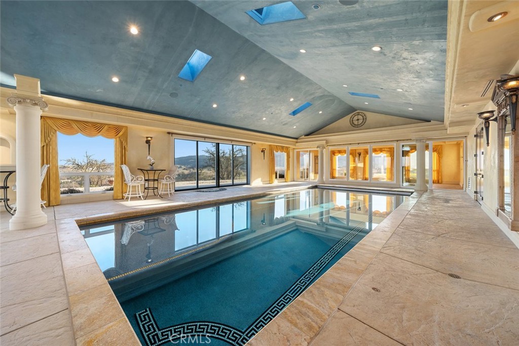 5495 Vista Serrano, Paso Robles, CA 93446