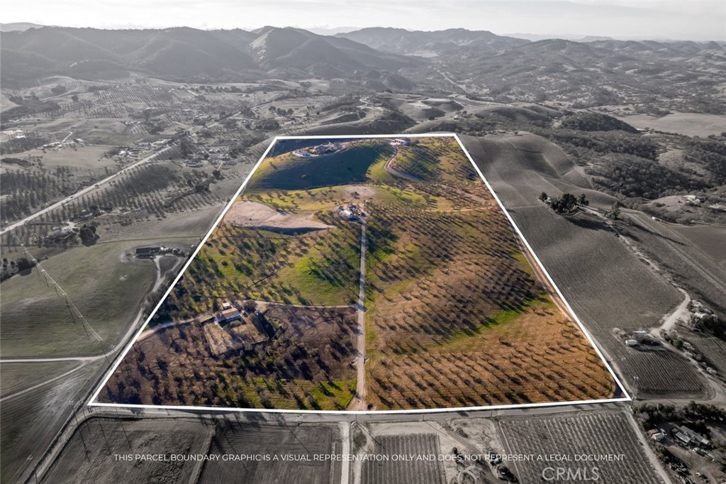 5495 Vista Serrano, Paso Robles, CA 93446