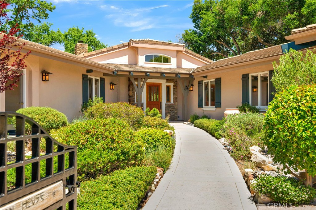 117 Frontier Way, Templeton, CA 93465