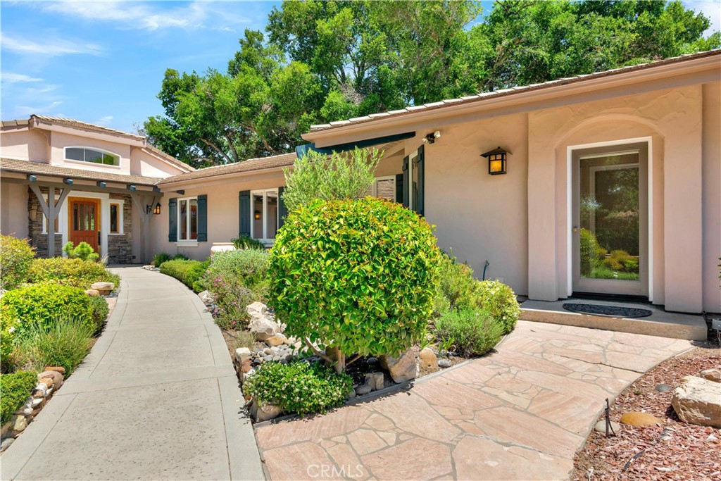 117 Frontier Way, Templeton, CA 93465