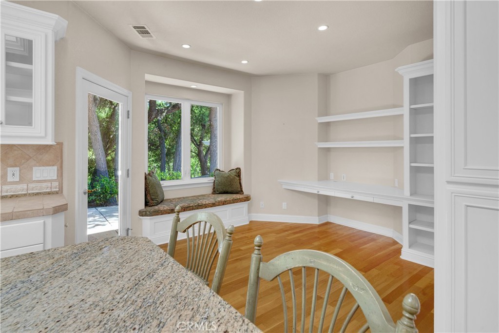 117 Frontier Way, Templeton, CA 93465