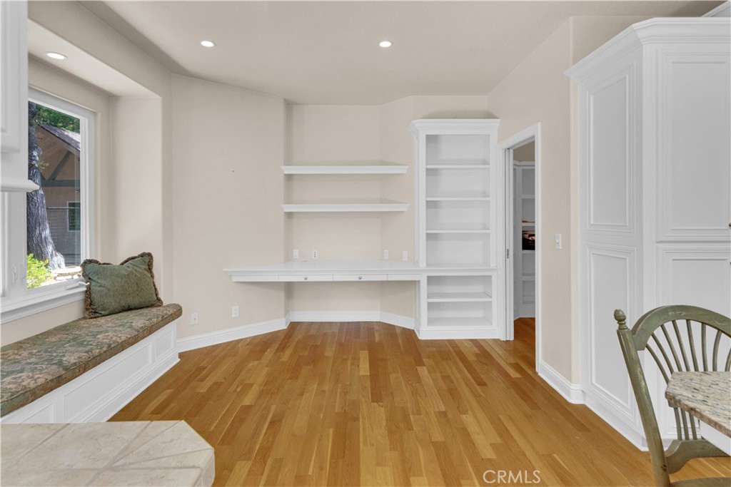 117 Frontier Way, Templeton, CA 93465