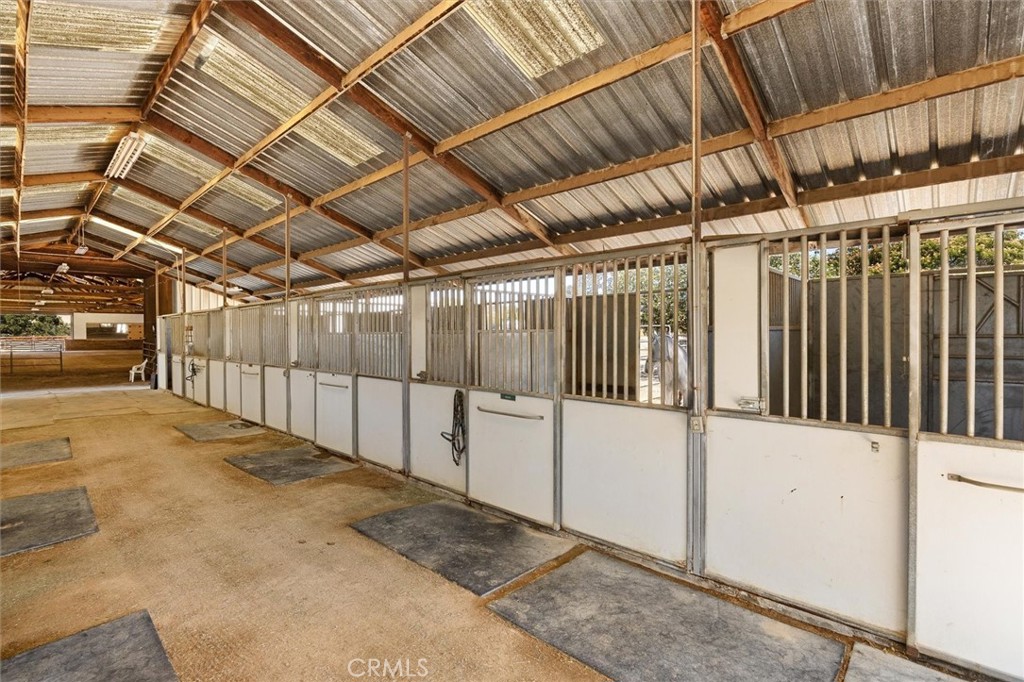 5625 Linne Rd, Paso Robles, CA 93446