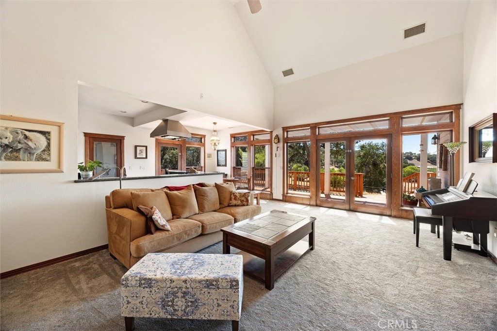 5625 Linne Rd, Paso Robles, CA 93446