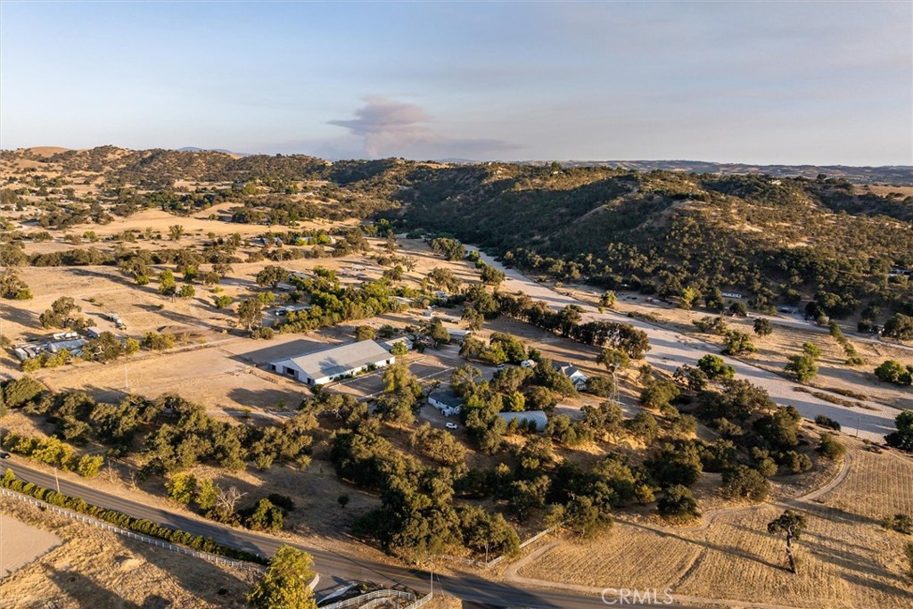 5625 Linne Rd, Paso Robles, CA 93446