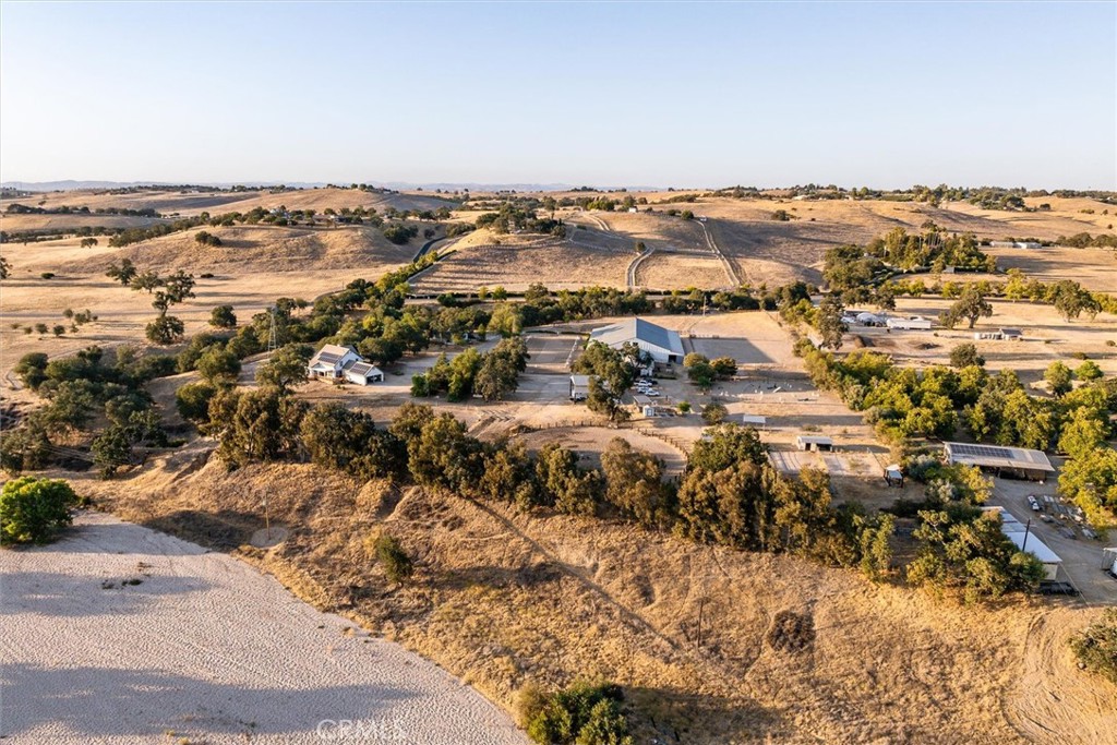 5625 Linne Rd, Paso Robles, CA 93446