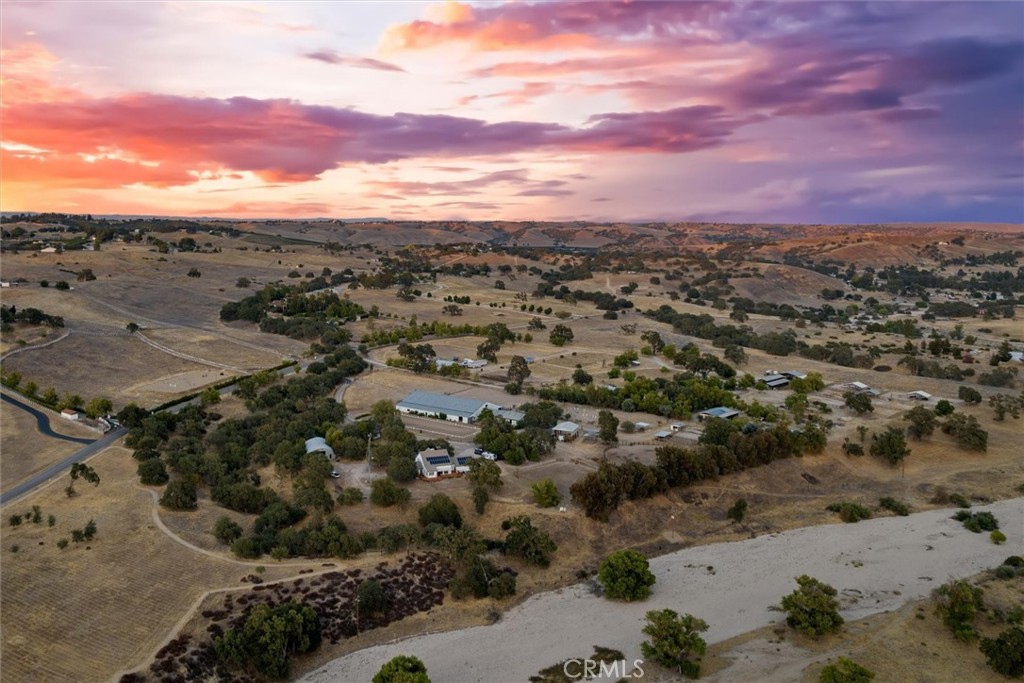 5625 Linne Rd, Paso Robles, CA 93446