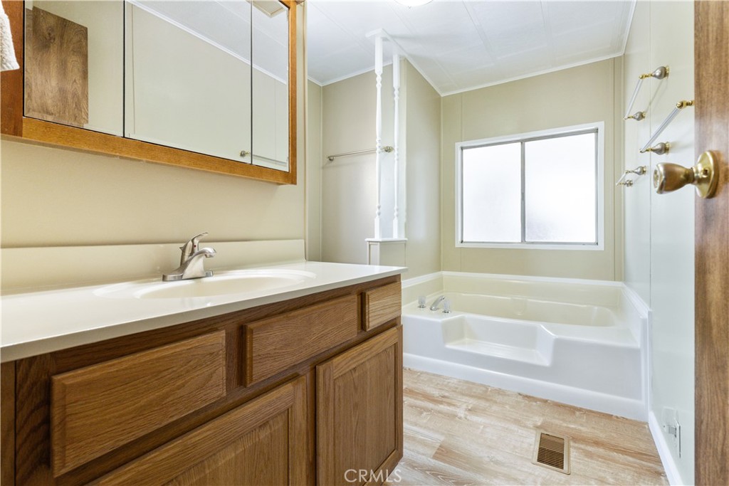 4276 Skylink Ln, Paso Robles, CA 93446