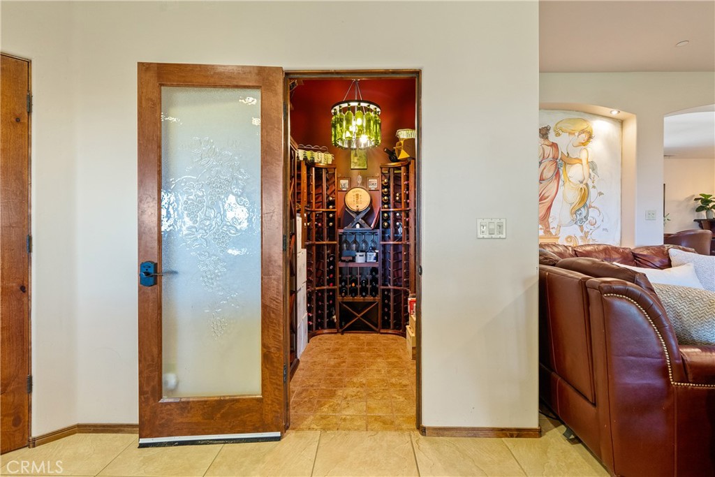 725 Spring Creek Way, Templeton, CA 93465