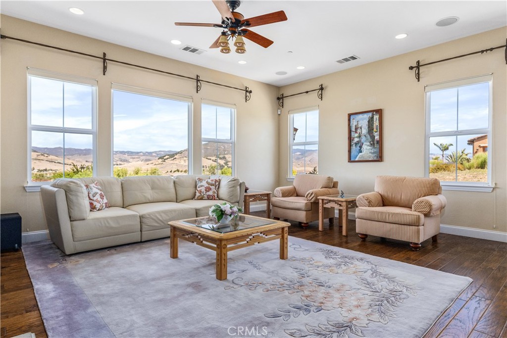 1675 Nasella Ln, San Luis Obispo, CA 93405