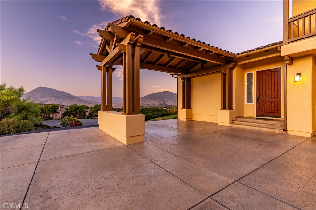 1675 Nasella Ln, San Luis Obispo, CA 93405