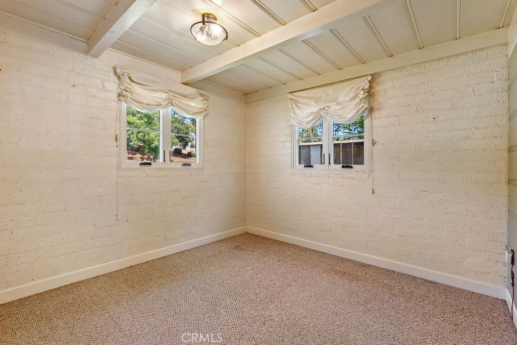 144 12th St, Paso Robles, CA 93446