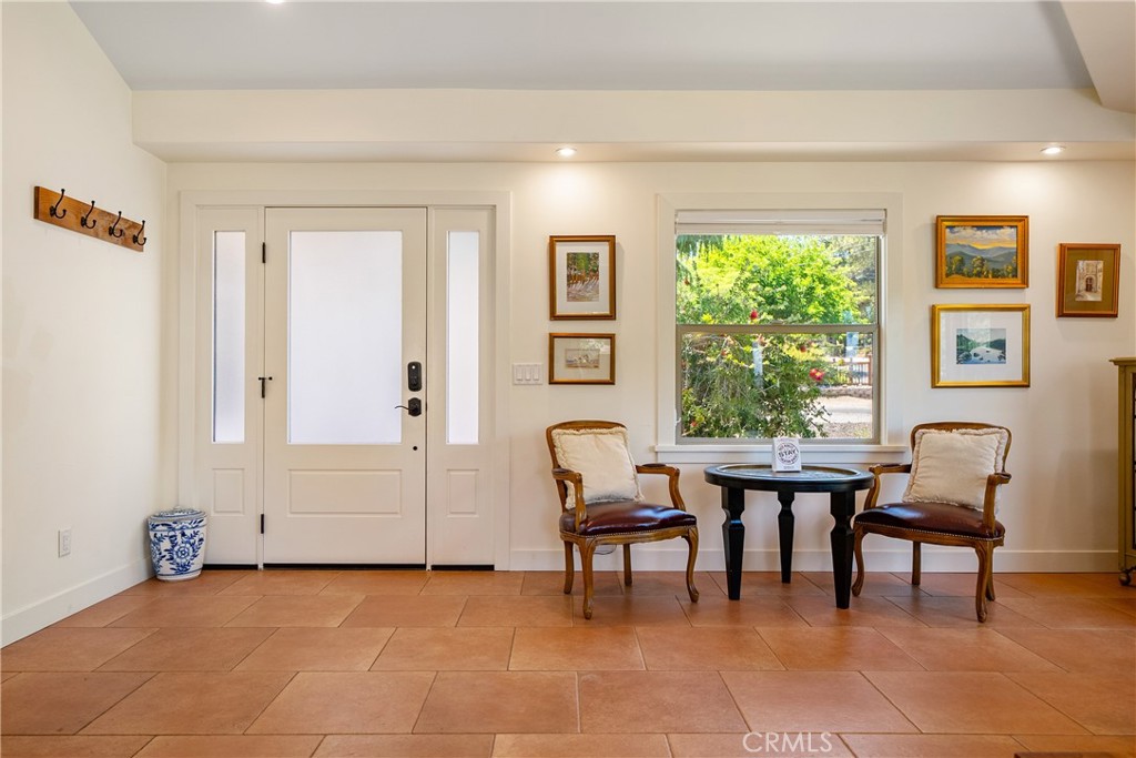 204 18th St, Paso Robles, CA 93446