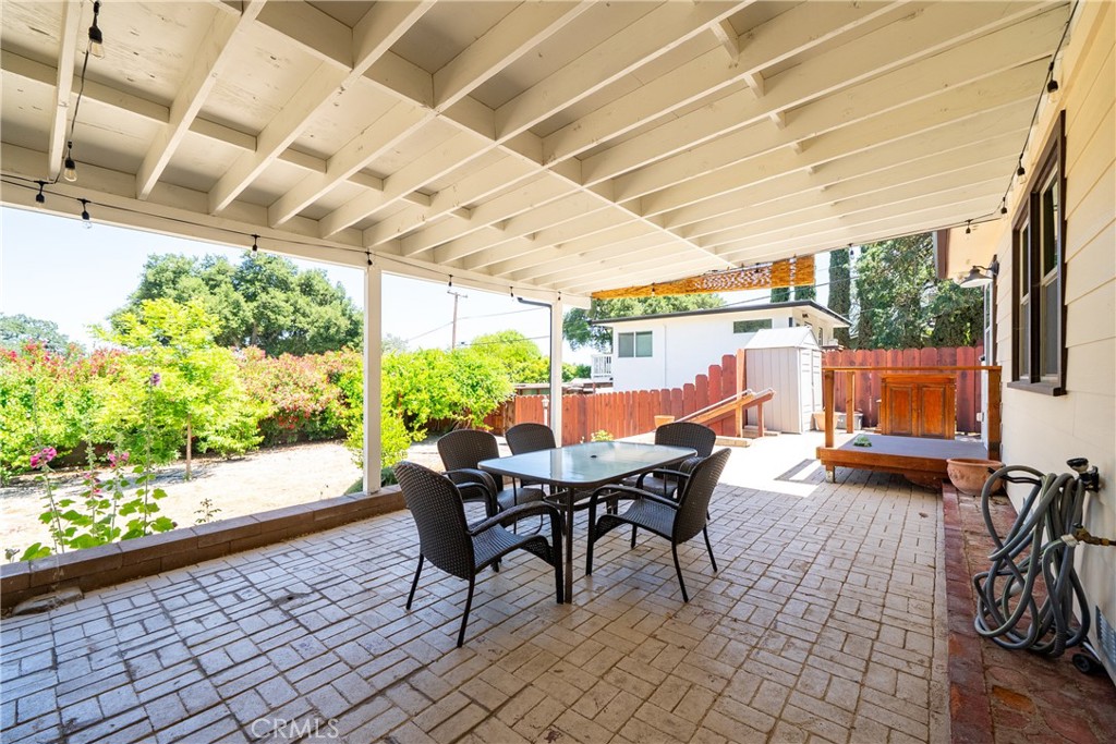 204 18th St, Paso Robles, CA 93446