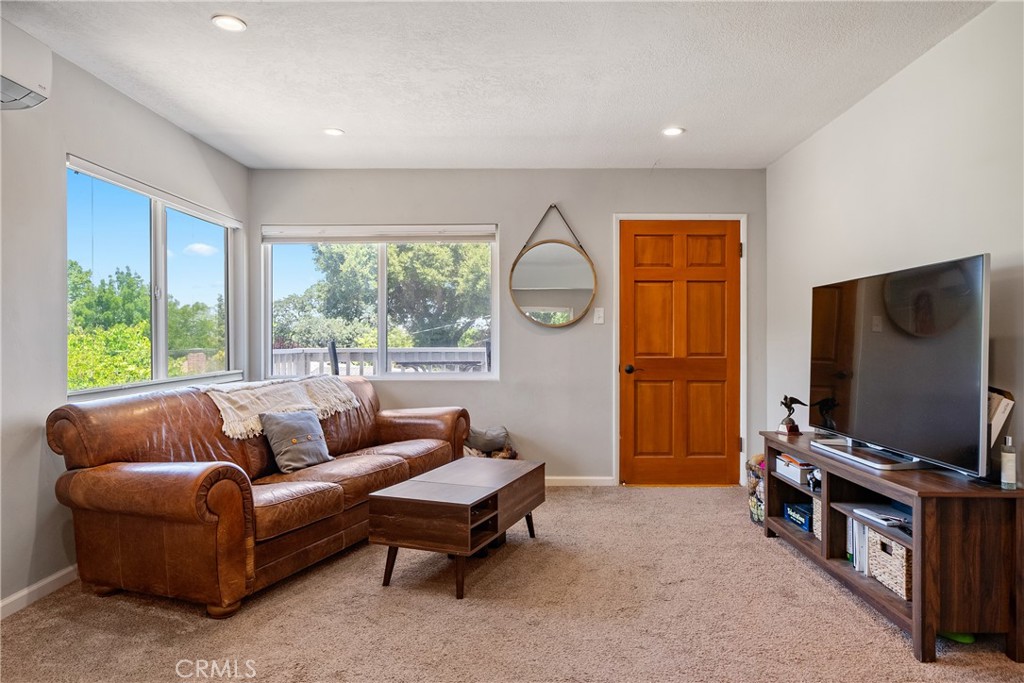 204 18th St, Paso Robles, CA 93446