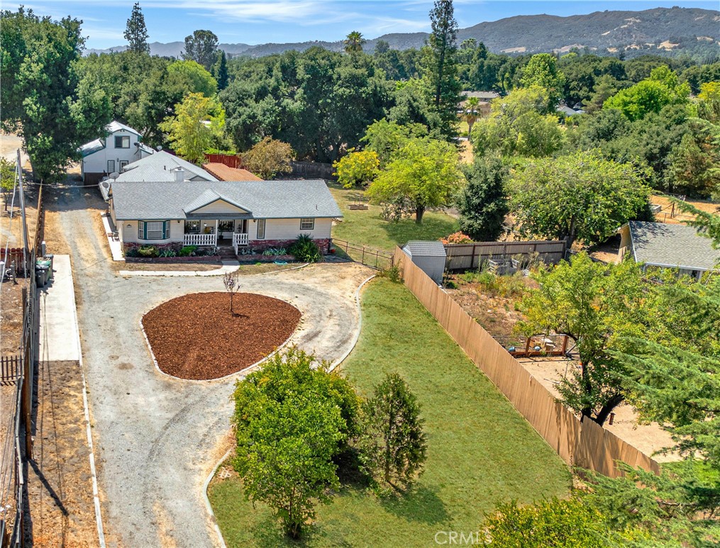 8670 Santa Rosa Rd, Atascadero, CA 93422