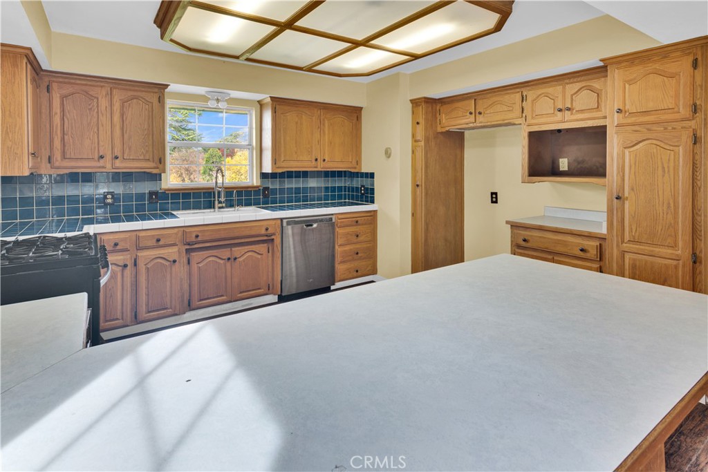 8670 Santa Rosa Rd, Atascadero, CA 93422